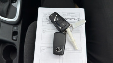 Toyota Yaris 1.5 Hybrid Design 5dr CVT Hybrid Hatchback